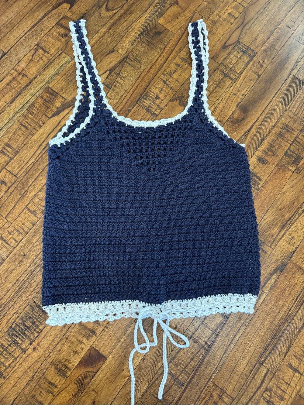 American Eagle Outfitters Navy Crochet Tank Top with White Trim Size XSmall